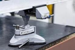 BGS DIY 71017 Tisch Schraubstock Schwenkbar Backen 70mm Mit Vakuum Saugfuß -Werkstattwerkzeuge Geschäft bgs 71017 tisch schraubstock schwenkbar 0000